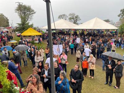 Missa em louvor ao Bom Jesus em Campo Mendes teve o PÃ¡roco SebastiÃ£o presidindo com liturgia da RÃ¡dio Campo Aberto